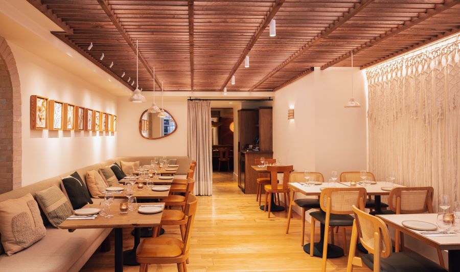 Discover the Best of Covent Garden Healthy Restaurants – Delamina’s Tel Aviv Twist