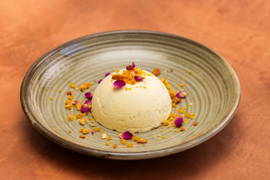 Delamina Delivers Unforgettable Dessert in Covent Garden